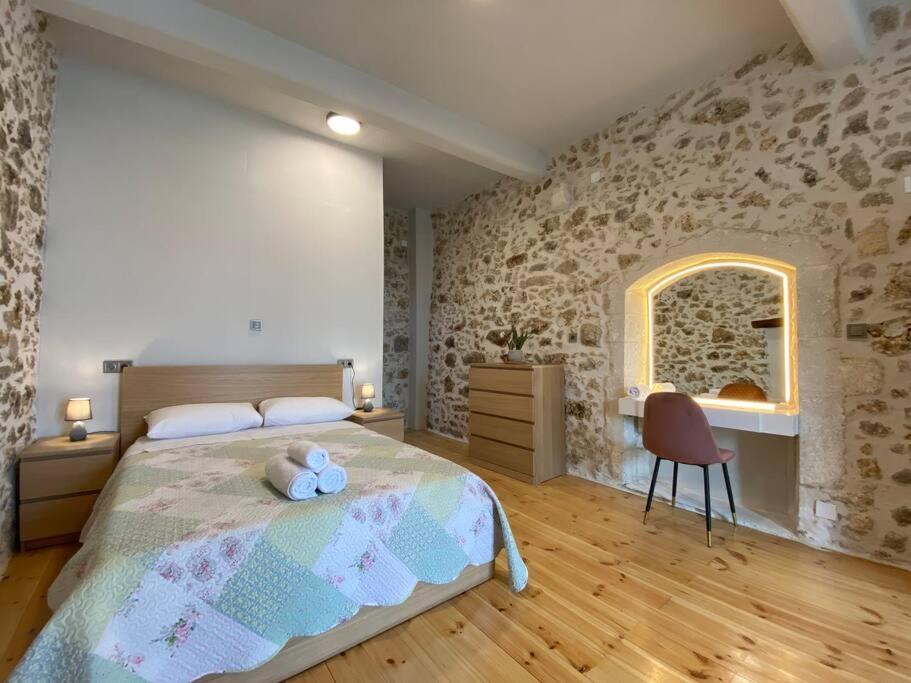 Stavlos Traditional Suite 阿迪斯普普伦 外观 照片